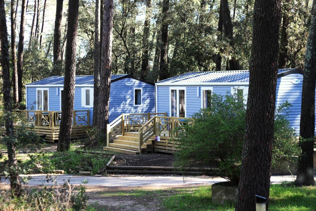 Camping La Sousta**** เรอมูแล็งส์ ภายนอก รูปภาพ