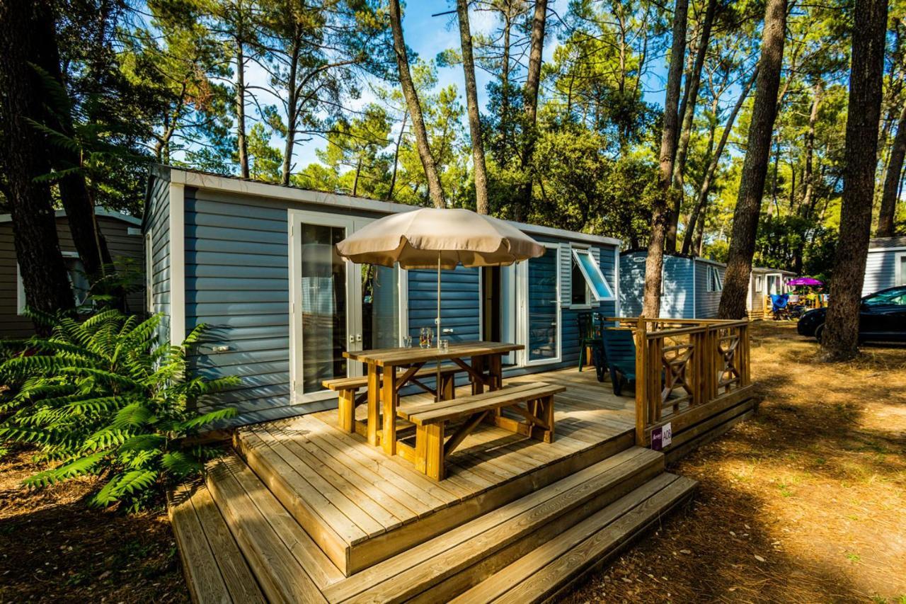 Camping La Sousta**** เรอมูแล็งส์ ภายนอก รูปภาพ